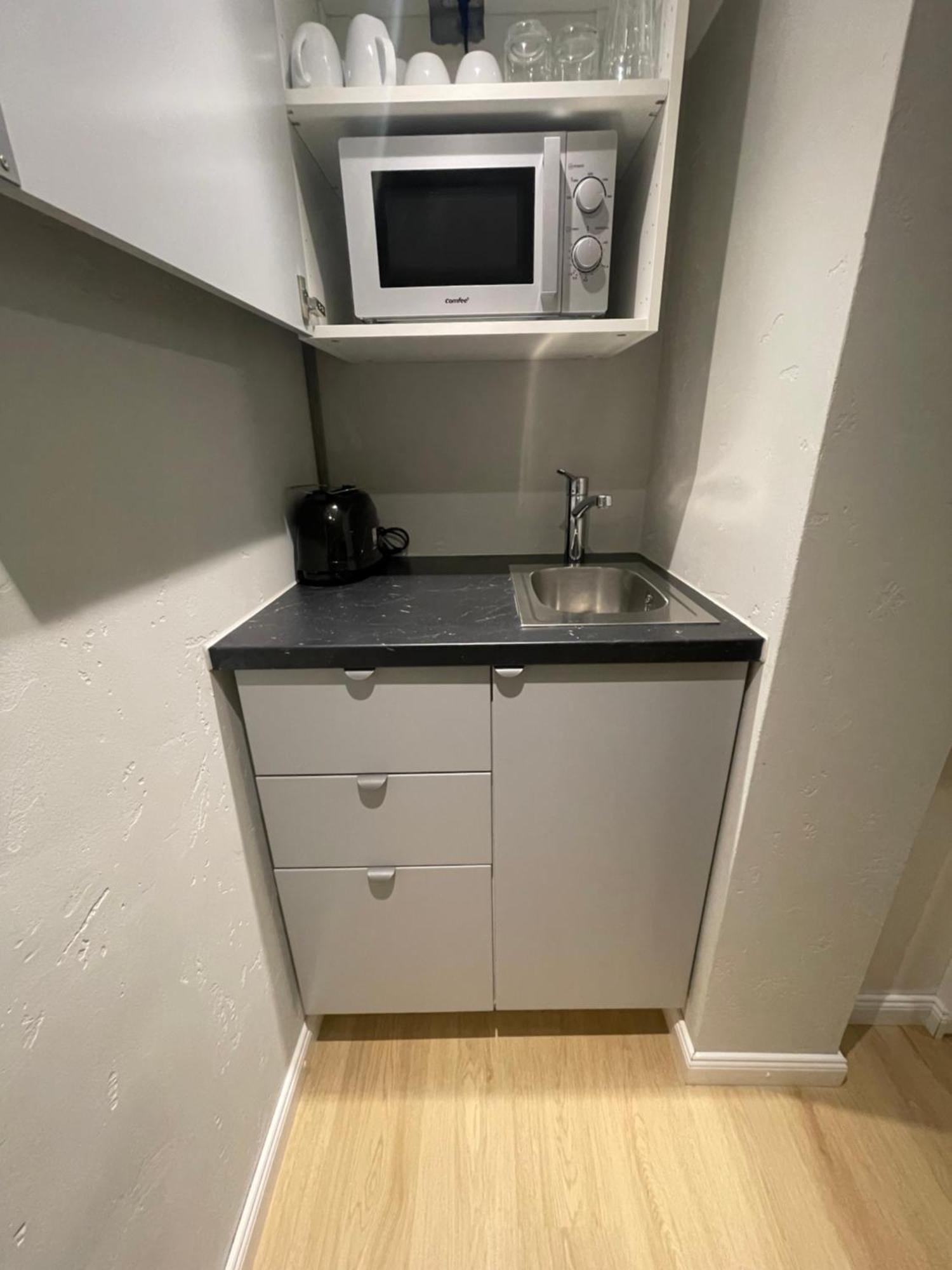 Suesses Kleines Und Zentrales Apartment Fuer Zwei Personen Mitten In Hamburg Kültér fotó