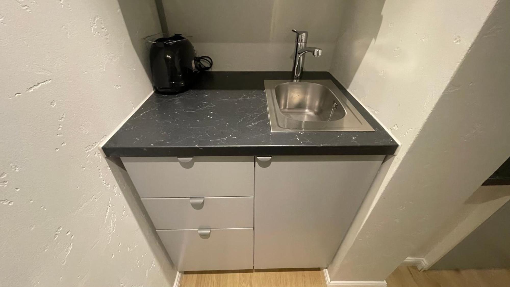 Suesses Kleines Und Zentrales Apartment Fuer Zwei Personen Mitten In Hamburg Kültér fotó