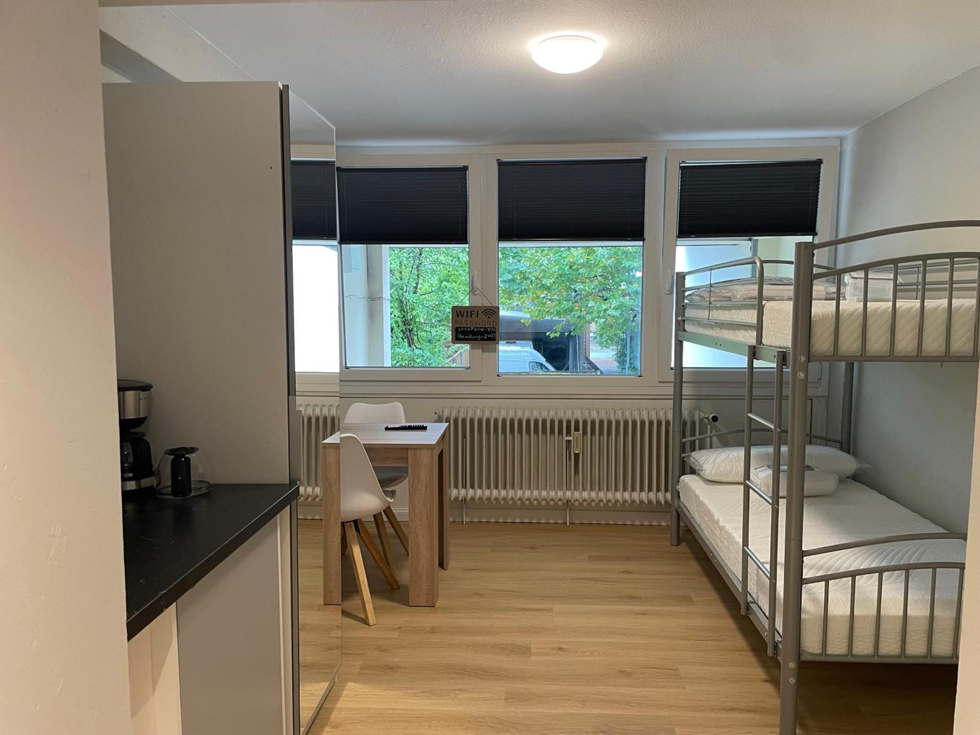 Suesses Kleines Und Zentrales Apartment Fuer Zwei Personen Mitten In Hamburg Kültér fotó